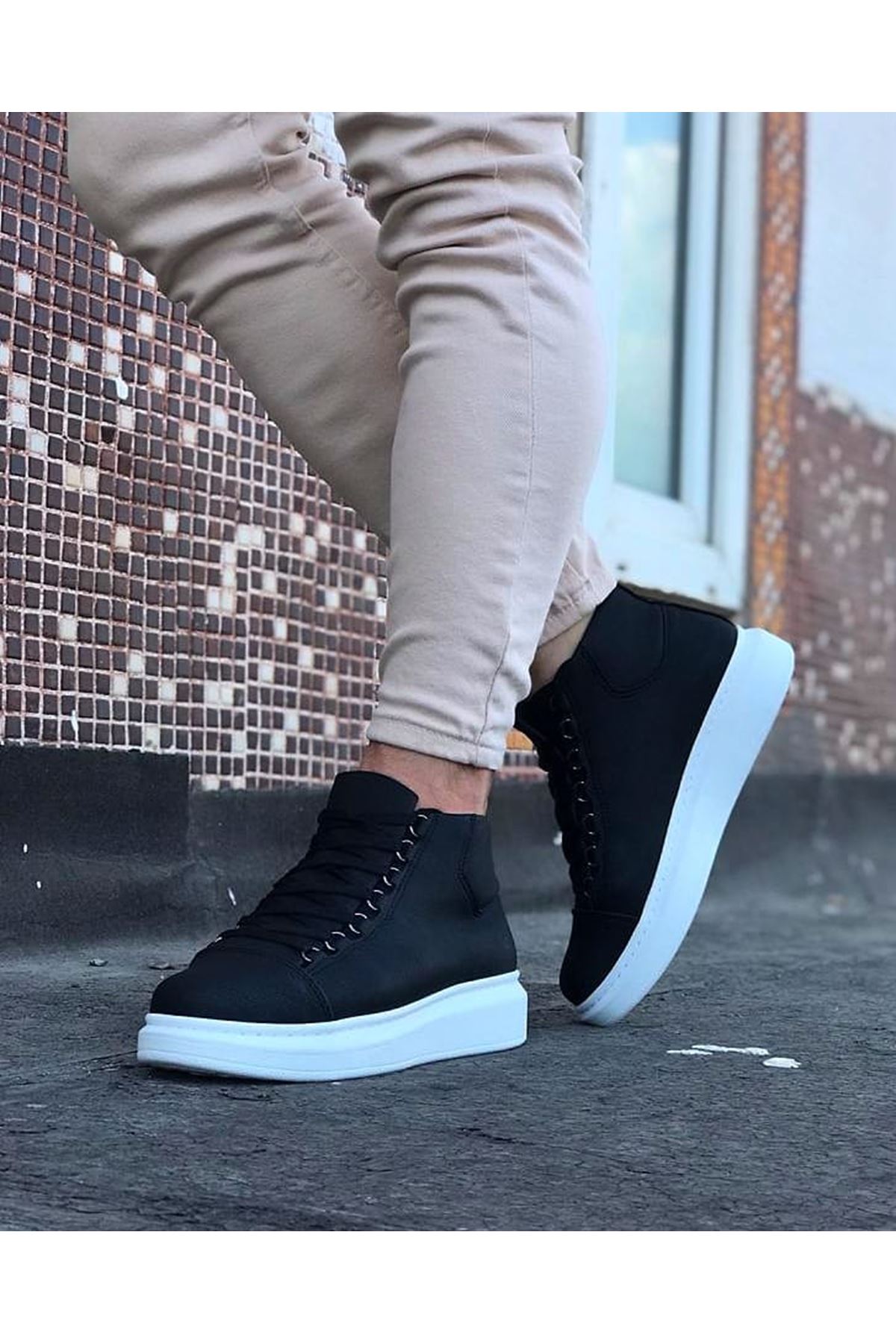 WG032%20Siyah%20Bağcıklı%20Sneakers%20%20Yarım%20Bilek%20Bot